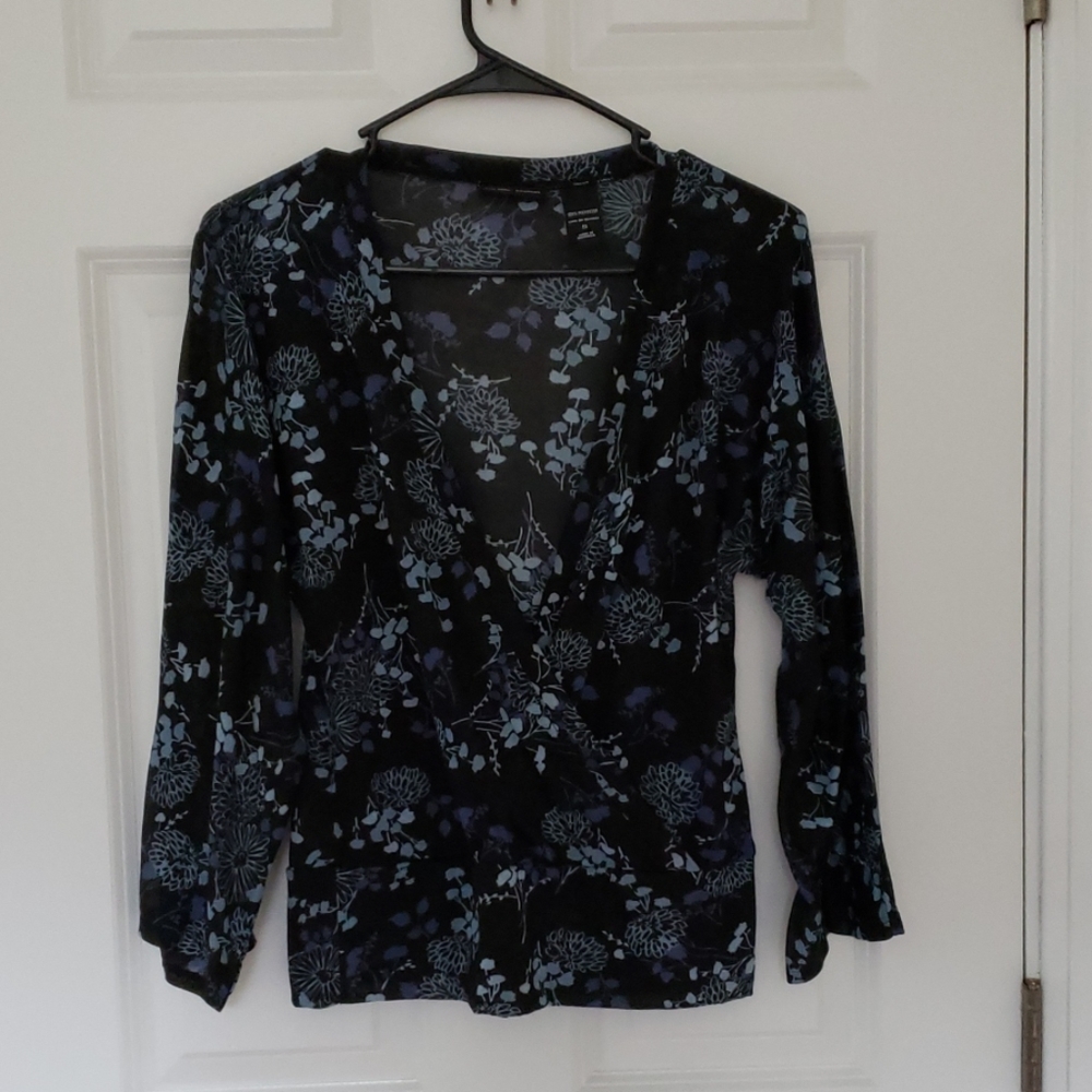 New York and Company floral long sleeve